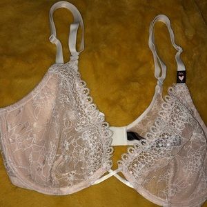 🚫Sold🚫 Victoria’s Secret Sexy Unlined Plunge Bra